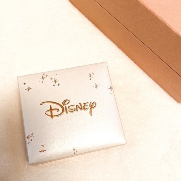 NWT Mickey Mouse ears Disney collection love silver plated bridal necklace - Picture 4 of 4